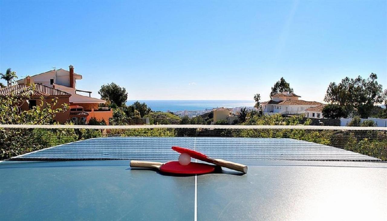 Holiday Villa In 10 Min From Fuengirola Beach With Sea Views Pool Bbq Parking Wifi Aircon Big Garden Mijas Exteriör bild