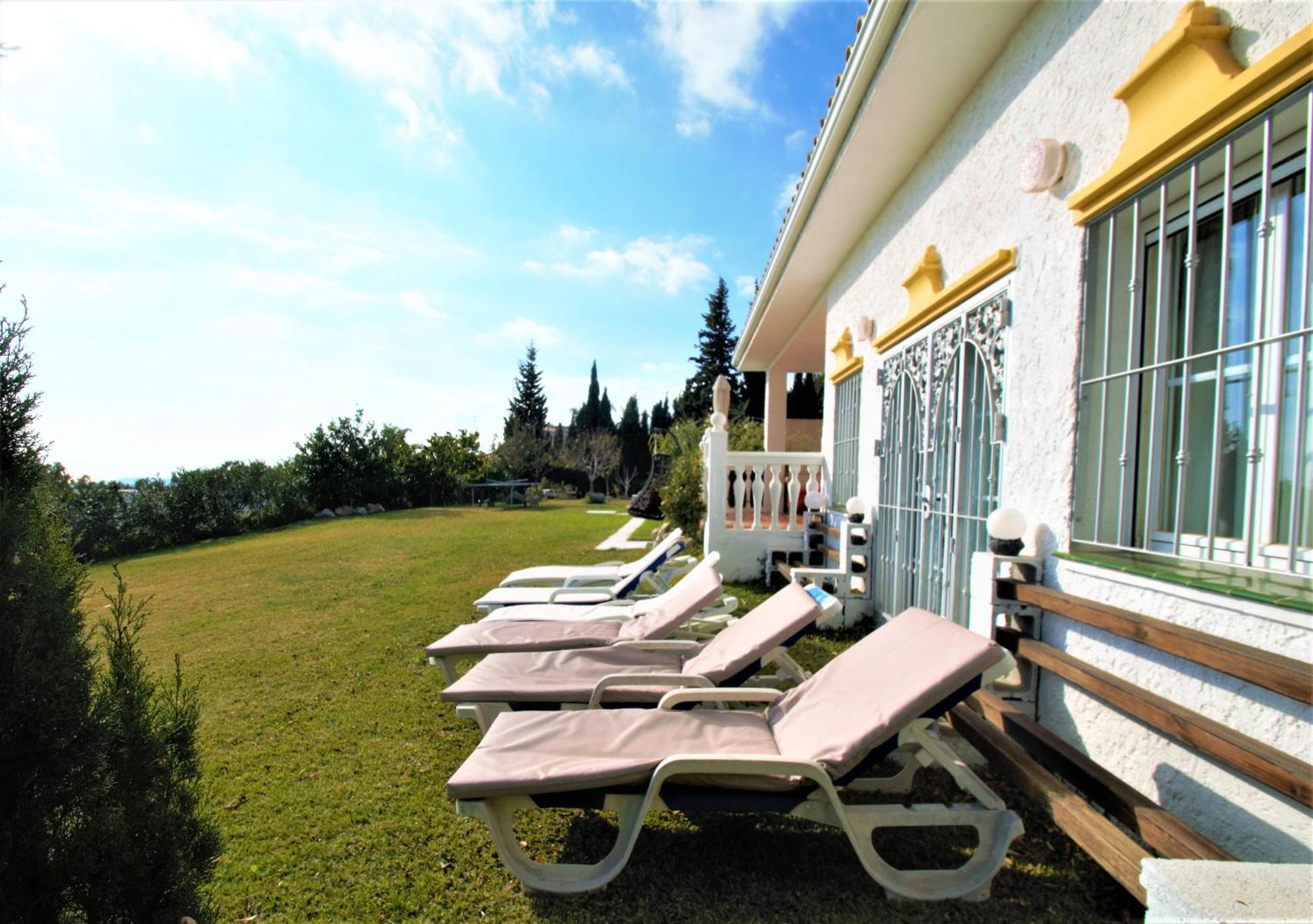 Holiday Villa In 10 Min From Fuengirola Beach With Sea Views Pool Bbq Parking Wifi Aircon Big Garden Mijas Exteriör bild