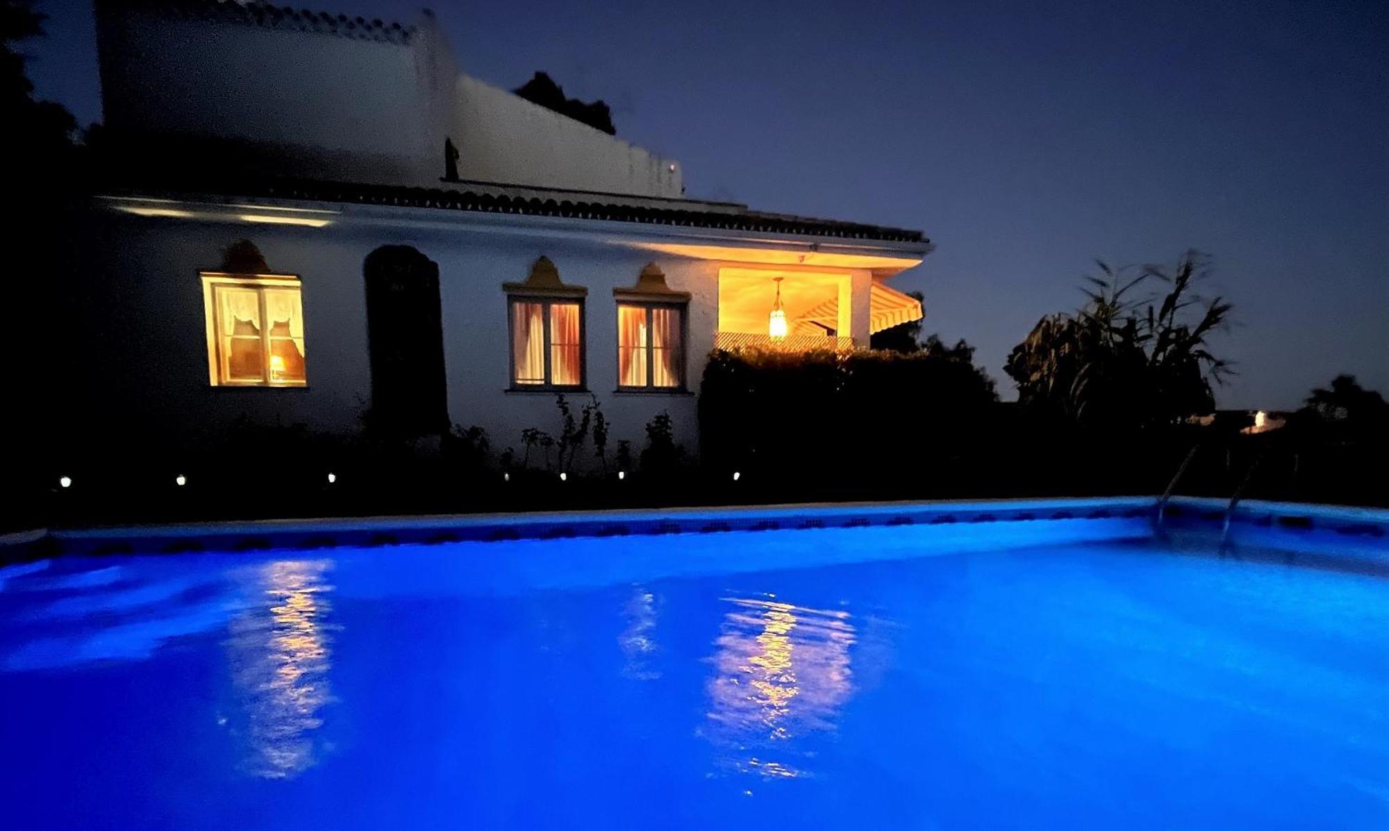 Holiday Villa In 10 Min From Fuengirola Beach With Sea Views Pool Bbq Parking Wifi Aircon Big Garden Mijas Exteriör bild